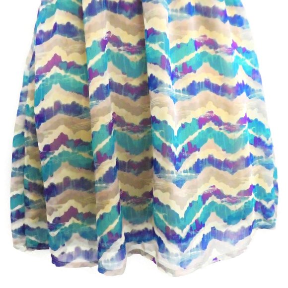 B Jewel Dress Mini Peekaboo Cutout Back Lace M - Picture 5 of 9